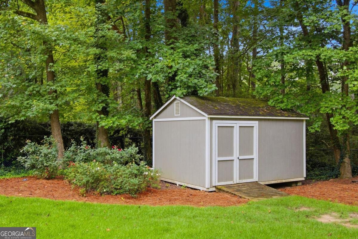 2033 Hessian Court Stone Mountain - Photo 56