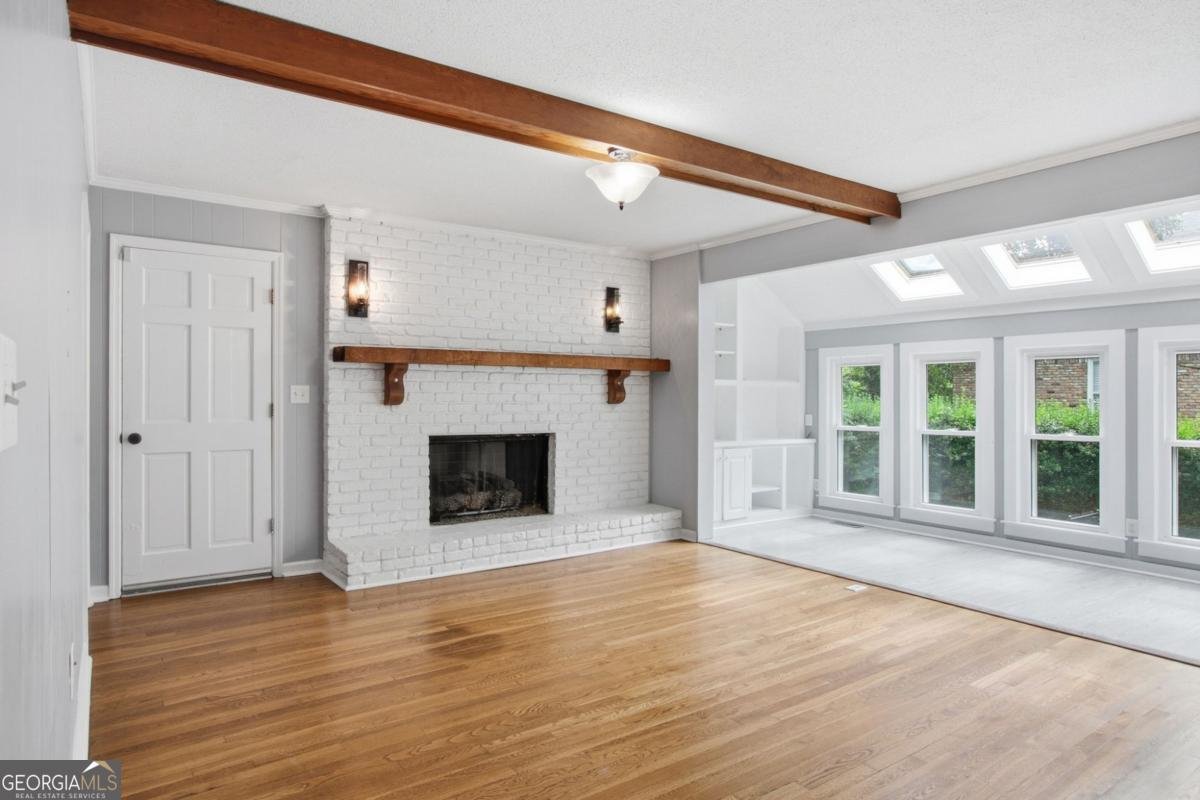 2033 Hessian Court Stone Mountain - Photo 9