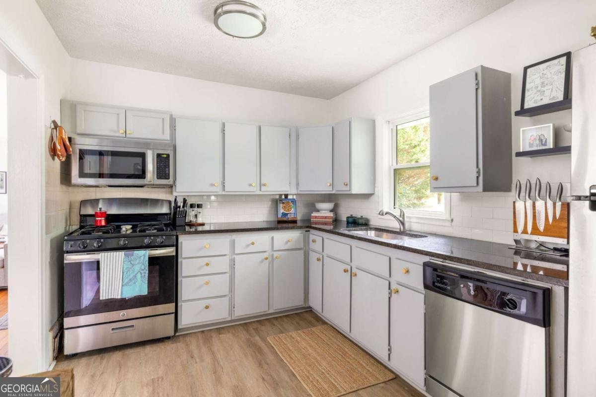865 Stokeswood Avenue Atlanta - Photo 11