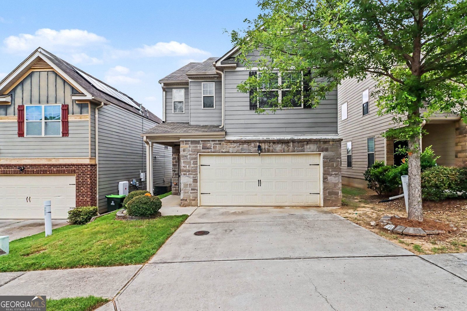 5885 Seabright Lane Atlanta - main photo