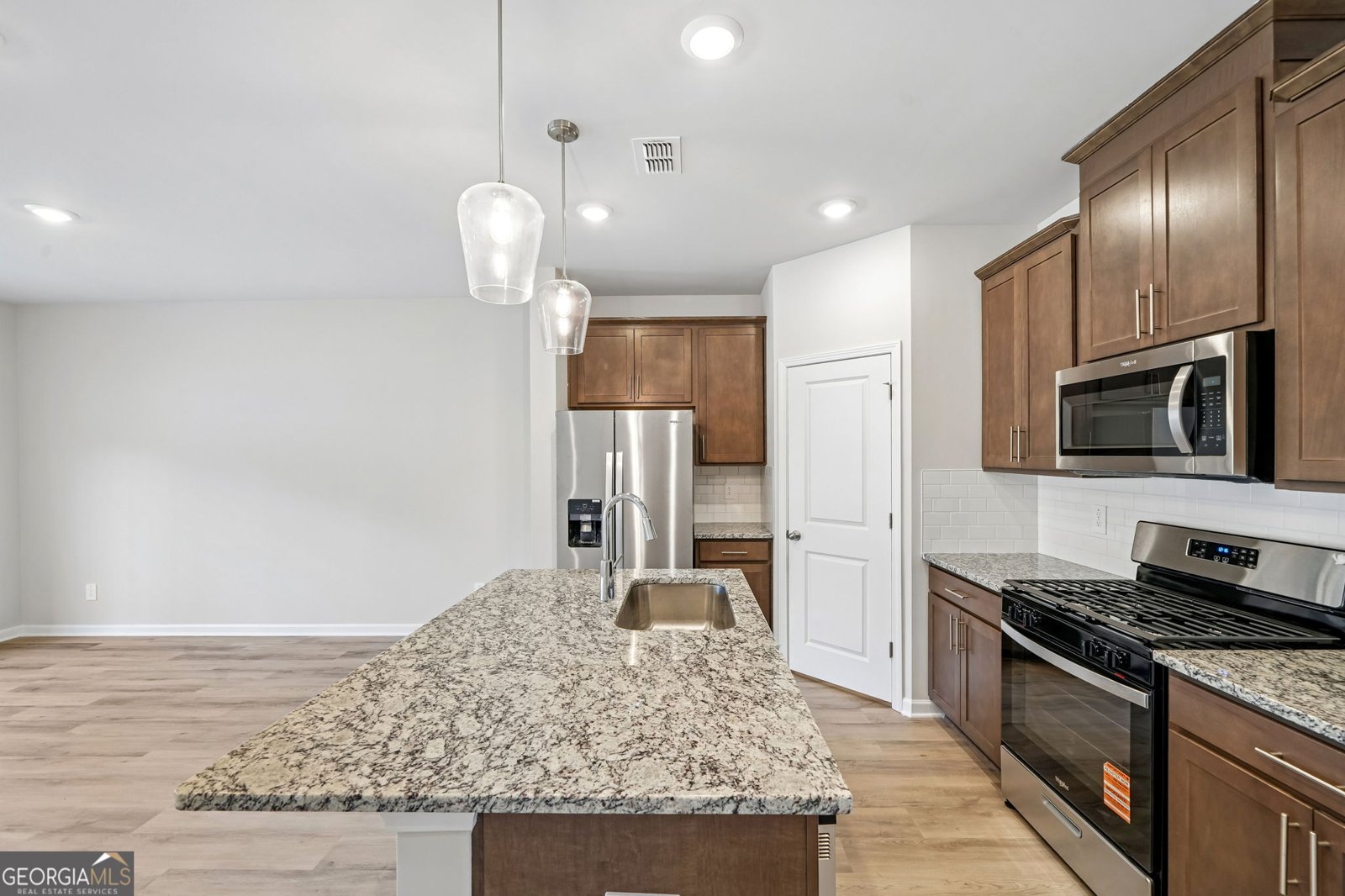 3386 Brooks Lake Drive Loganville - Photo 13