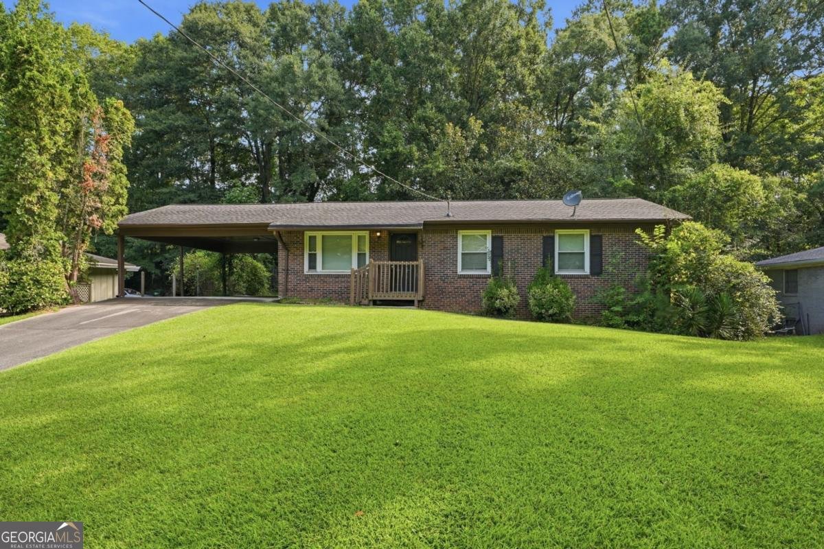 928 Magna Carta Drive Atlanta - main photo