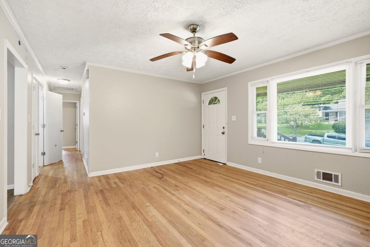 928 Magna Carta Drive Atlanta - Photo 11