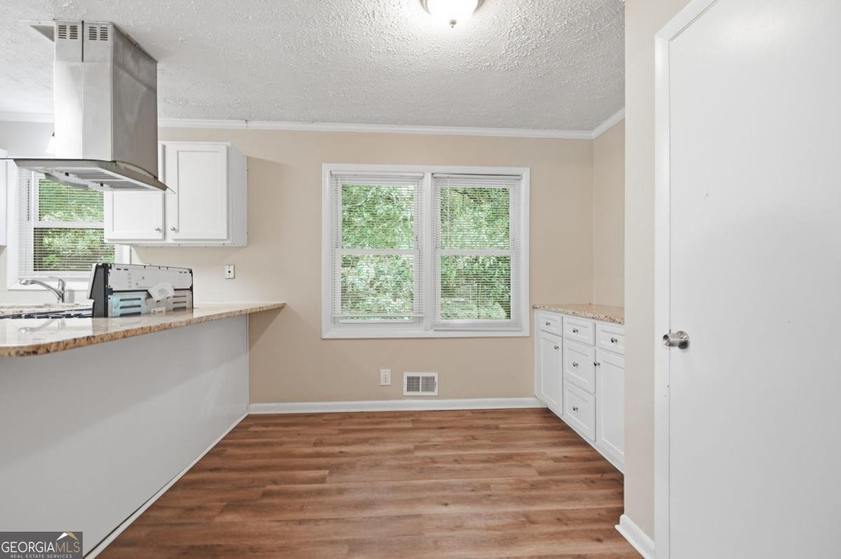 928 Magna Carta Drive Atlanta - Photo 12