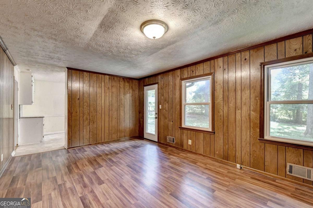 1138 Woodland Circle Lawrenceville - Photo 11