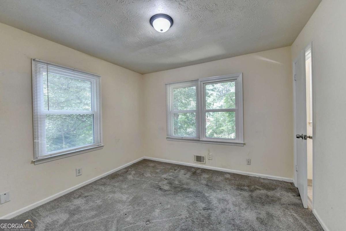 1138 Woodland Circle Lawrenceville - Photo 18