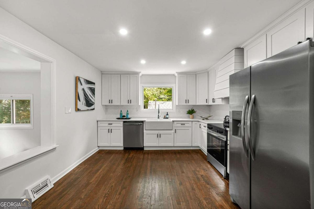 3423 Rugby Circle College Park - Photo 11