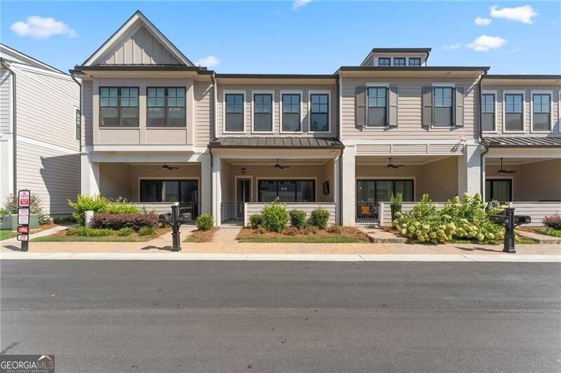 710 Stickley Oak Way Woodstock - main photo