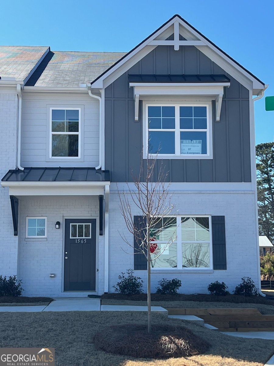 1565 Salem Drive Conyers - main photo