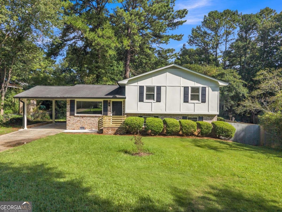 170 Peachtree Court Riverdale - main photo