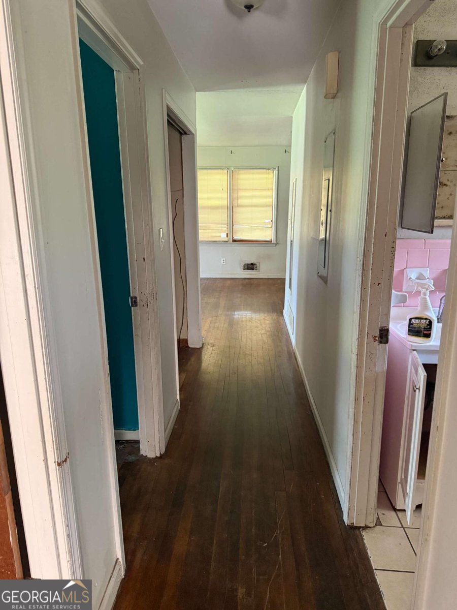 1147 Evelyn Drive Forest Park - Photo 11