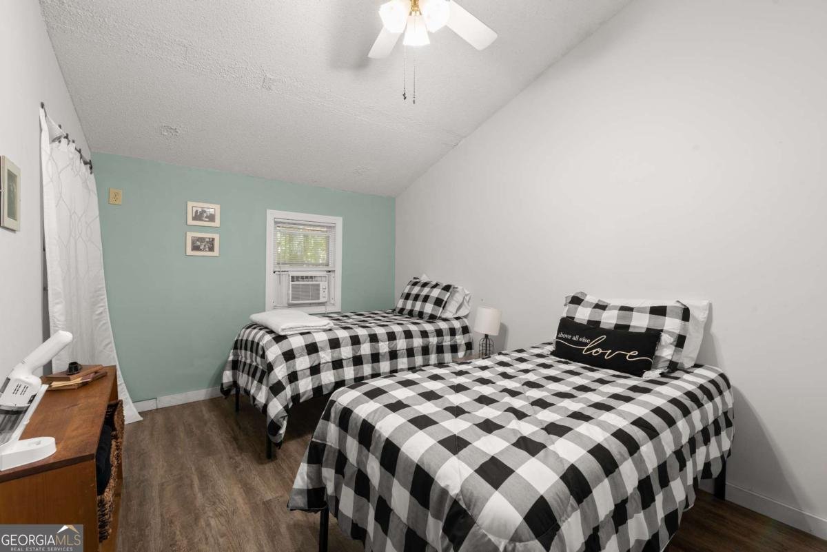 140 J R Road Cartersville - Photo 18