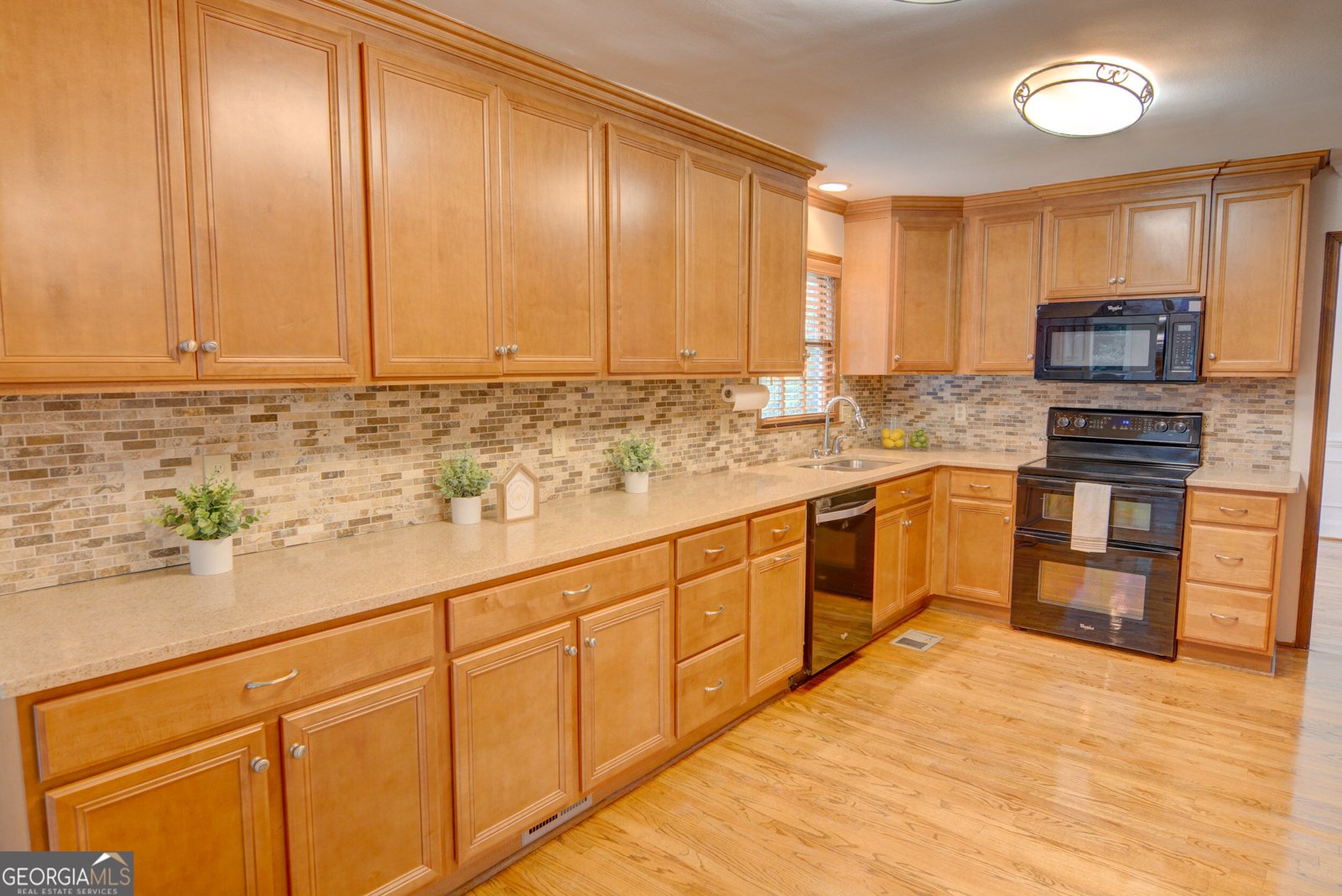 4601 Jones Bridge Circle Peachtree Corners - Photo 6