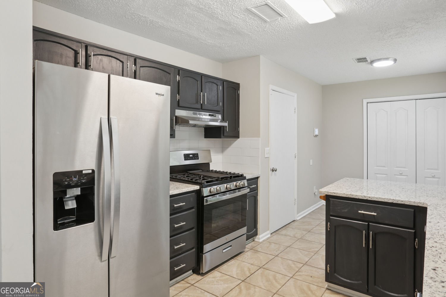 1050 Chapman Circle stone mountain - Photo 13