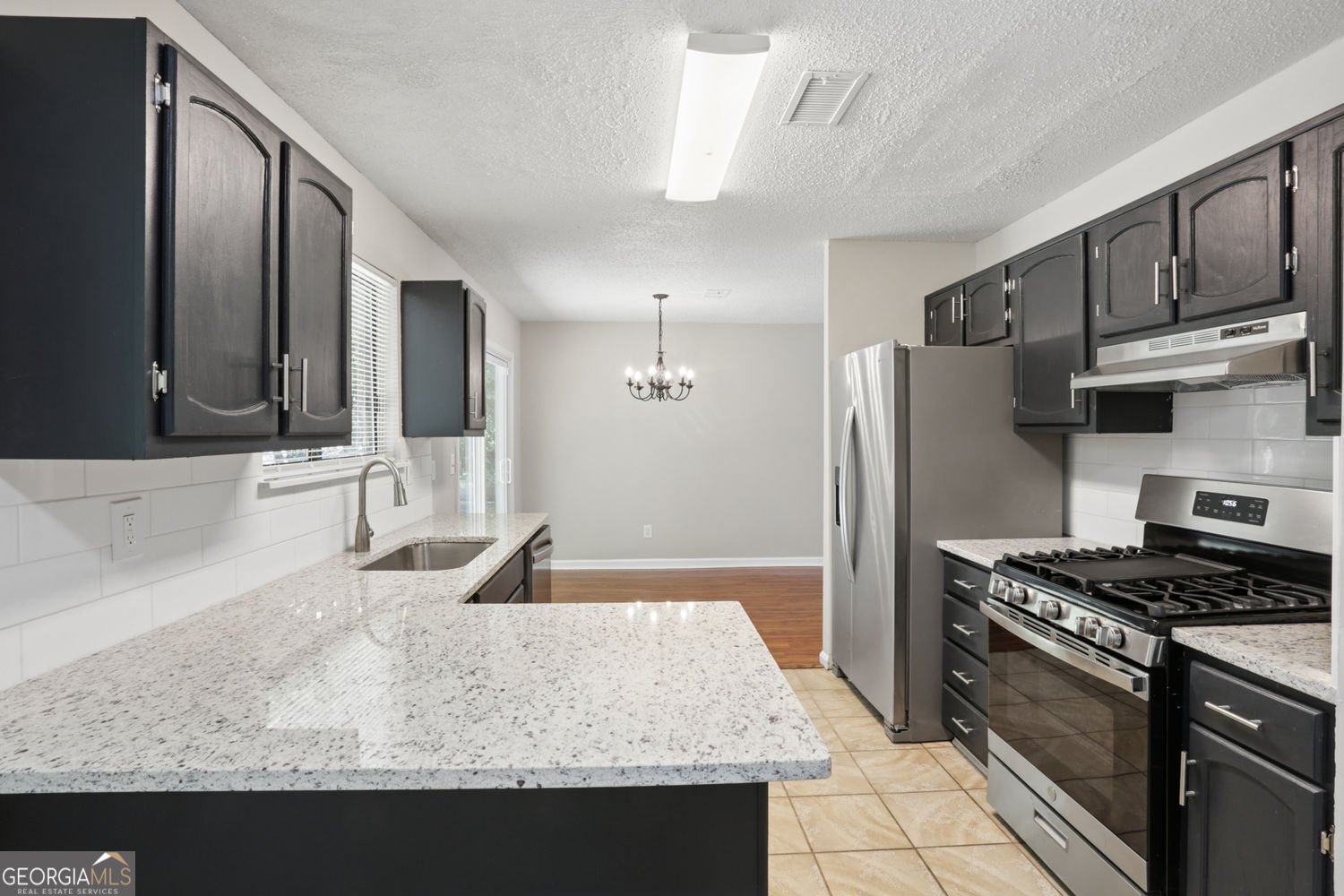 1050 Chapman Circle stone mountain - Photo 14