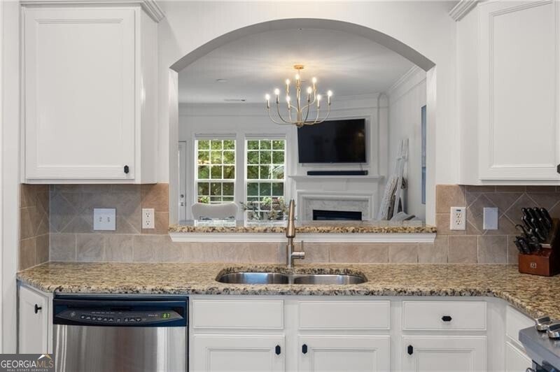 2294 Limehurst Drive Atlanta - Photo 11