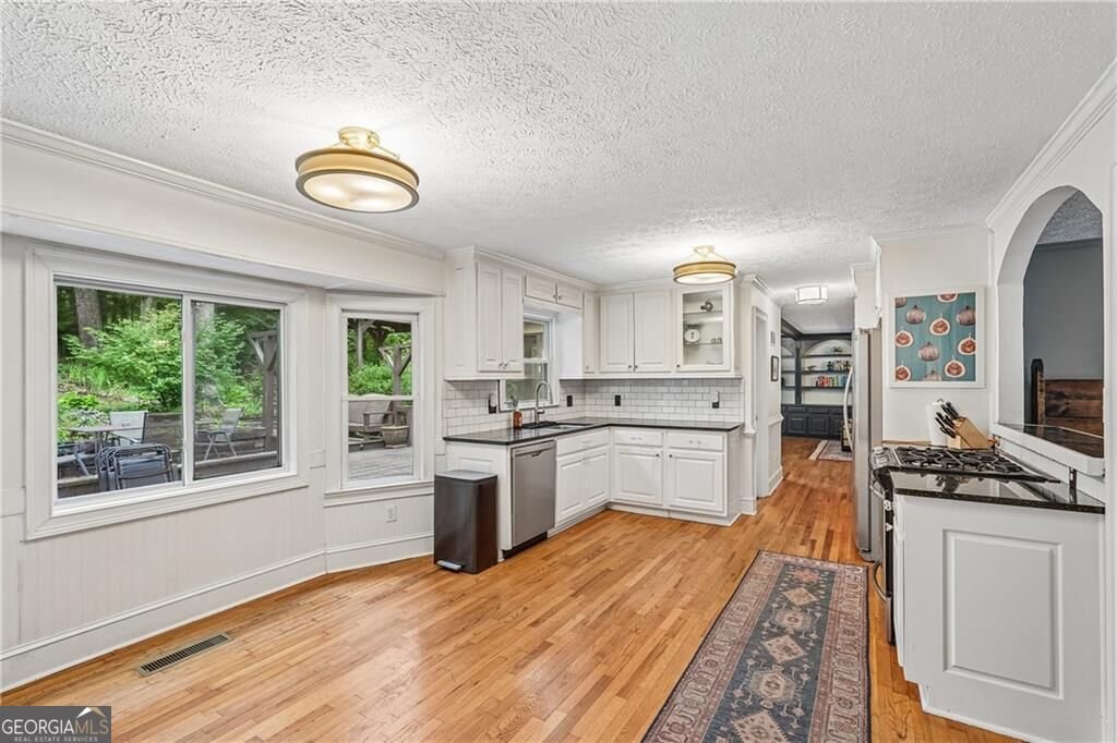 3743 Sawanee Drive Marietta - Photo 9