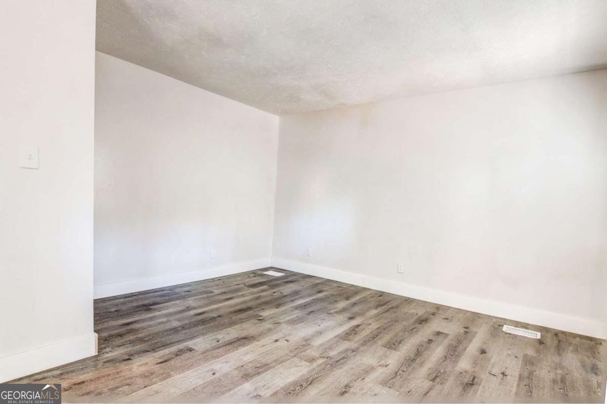 1764 Big Horn Court Conyers - Photo 13