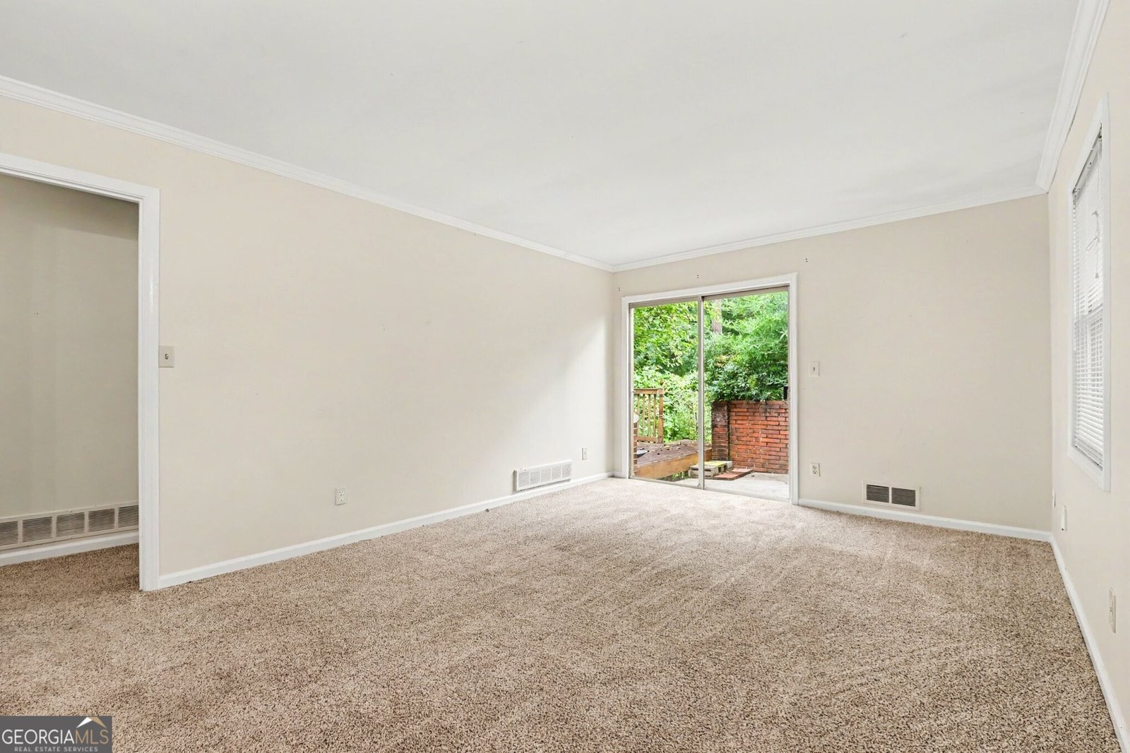 1868 Robinhill Court Tucker - Photo 8