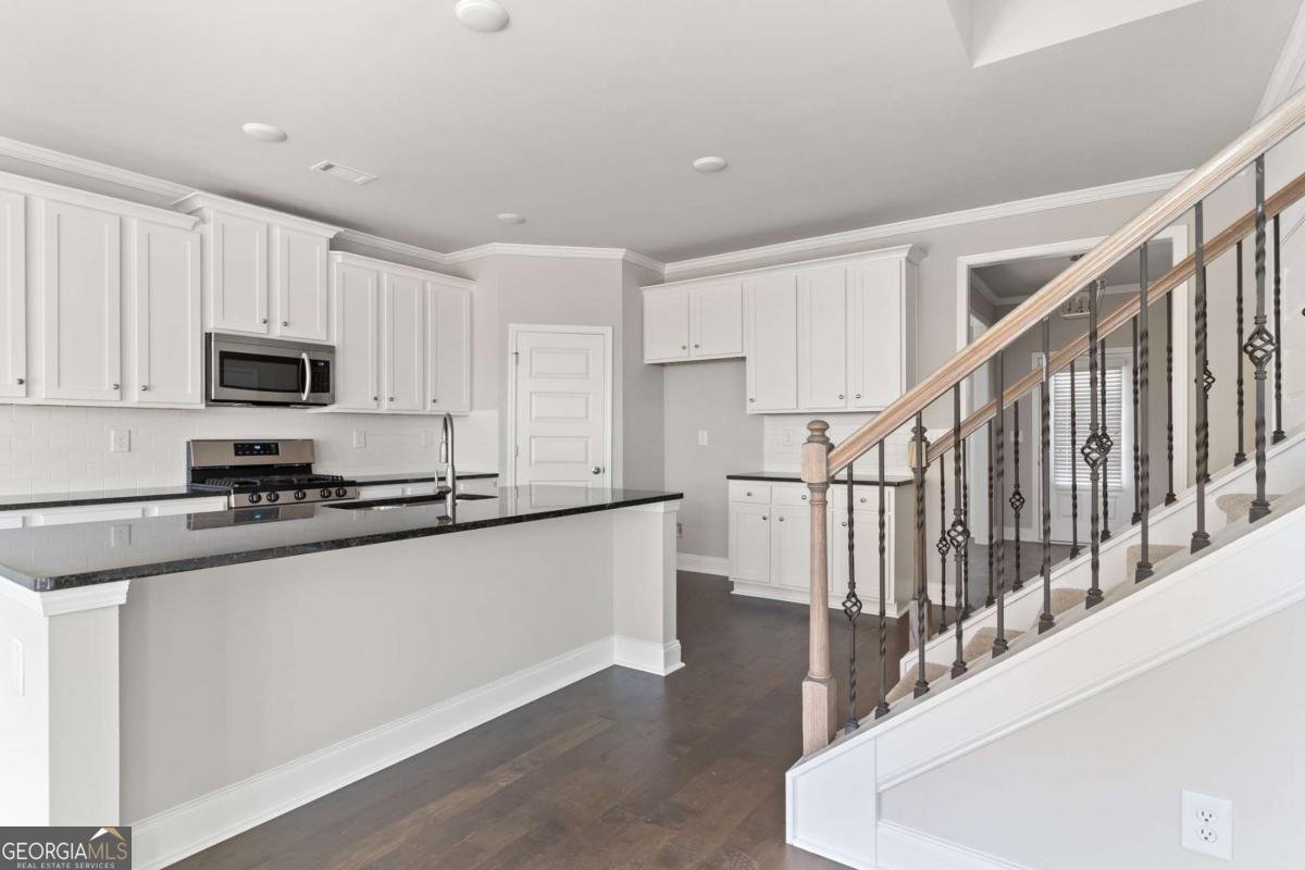 2032 Orchid Lane Lithia Springs - Photo 8