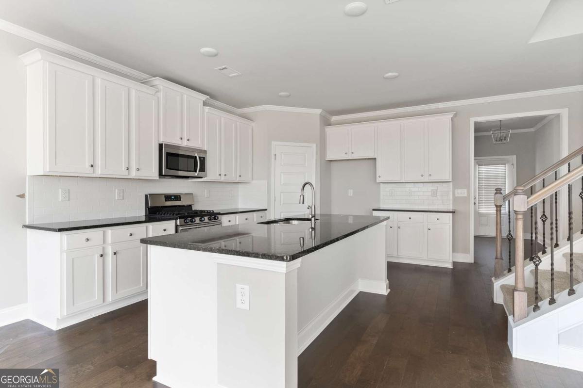 2032 Orchid Lane Lithia Springs - Photo 9
