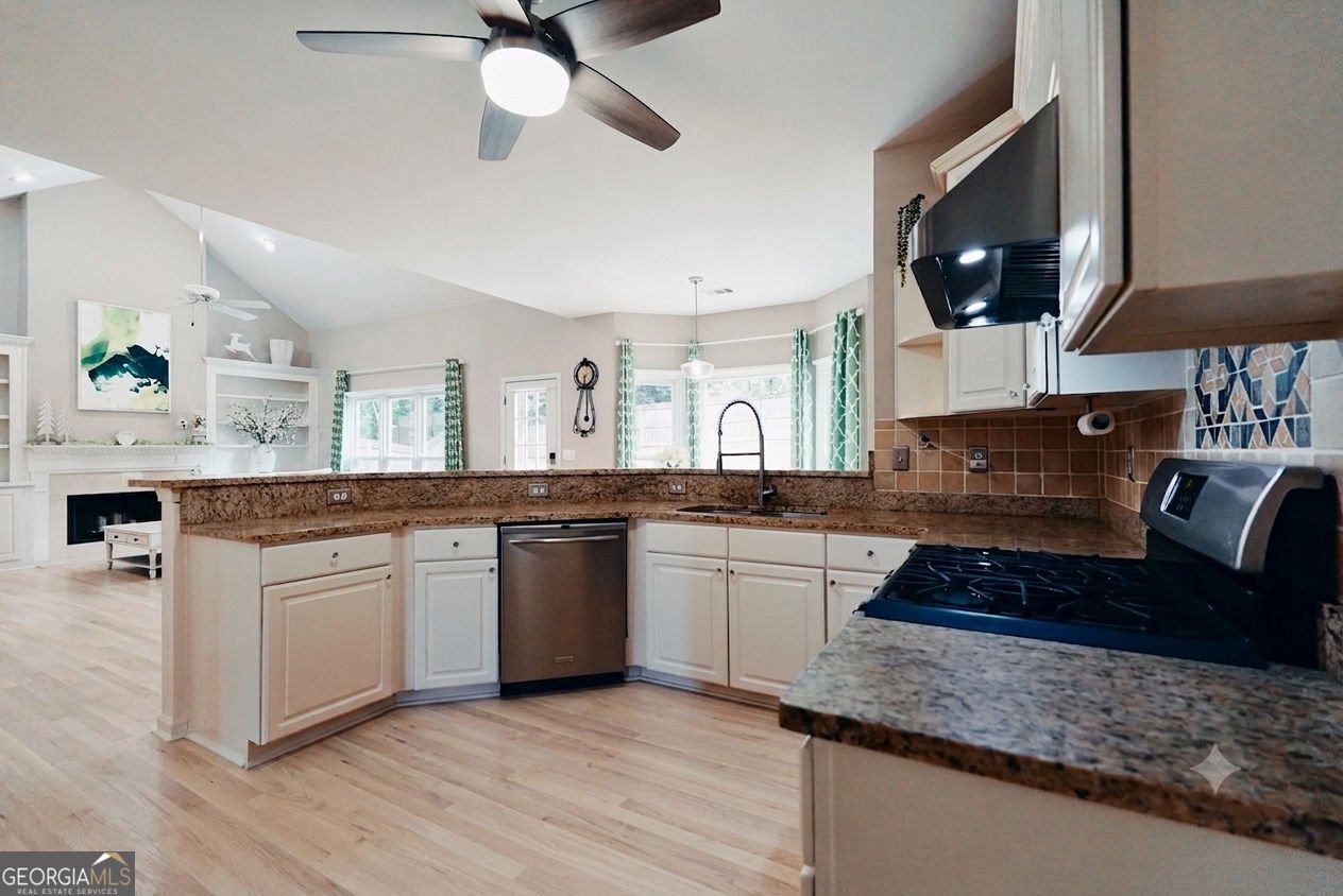 275 Ambleside Chase Johns Creek - Photo 14