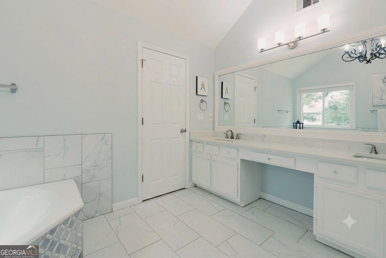 275 Ambleside Chase Johns Creek - Photo 17