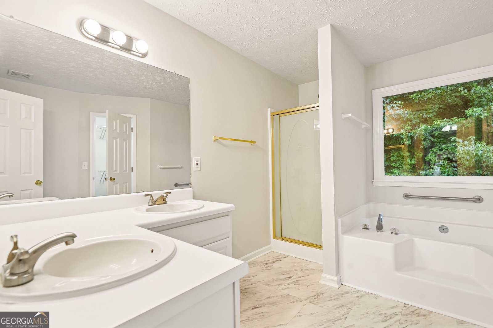 484 Legacy Park Drive Powder Springs - Photo 6