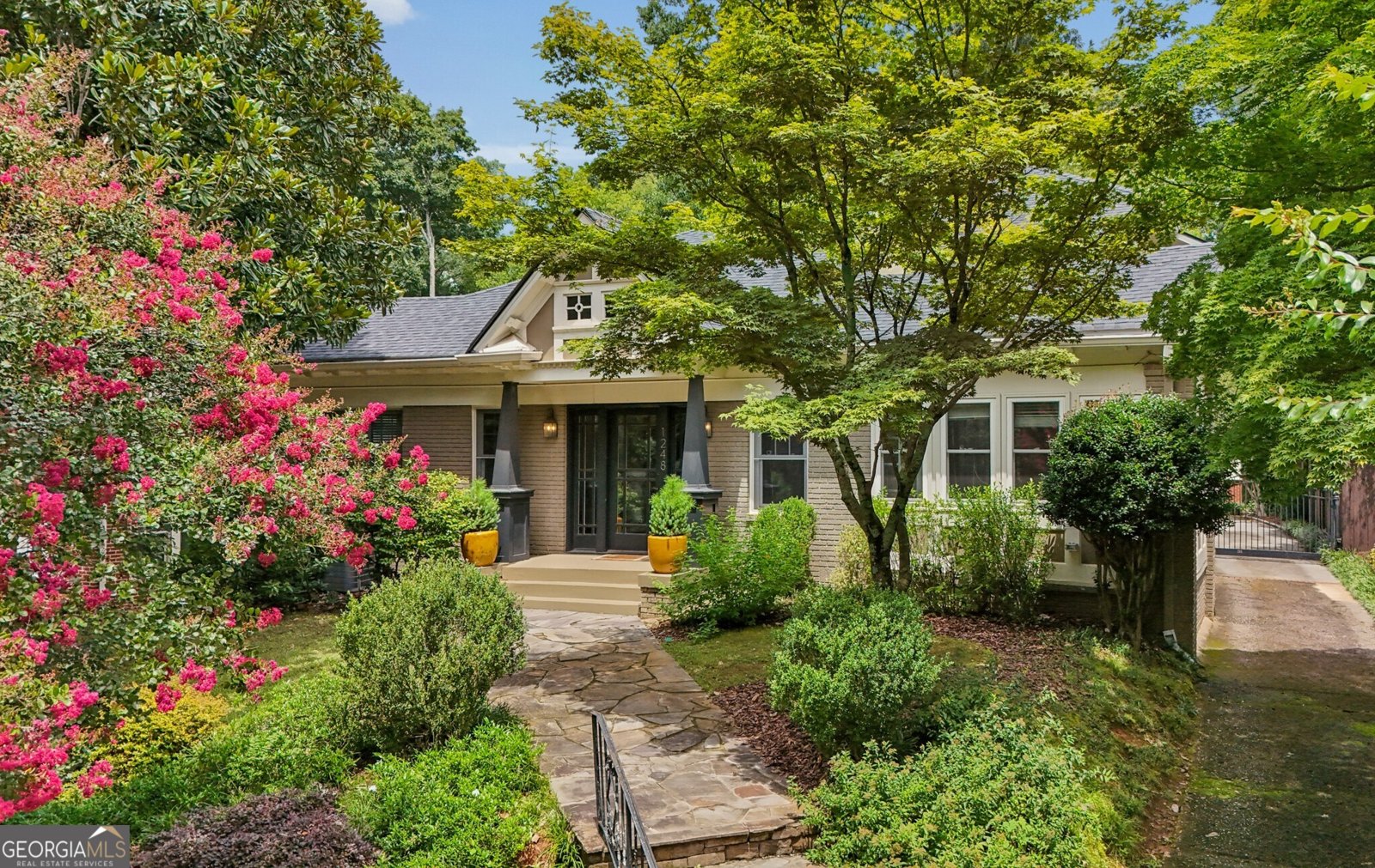 1248 Stillwood Drive Atlanta - main photo