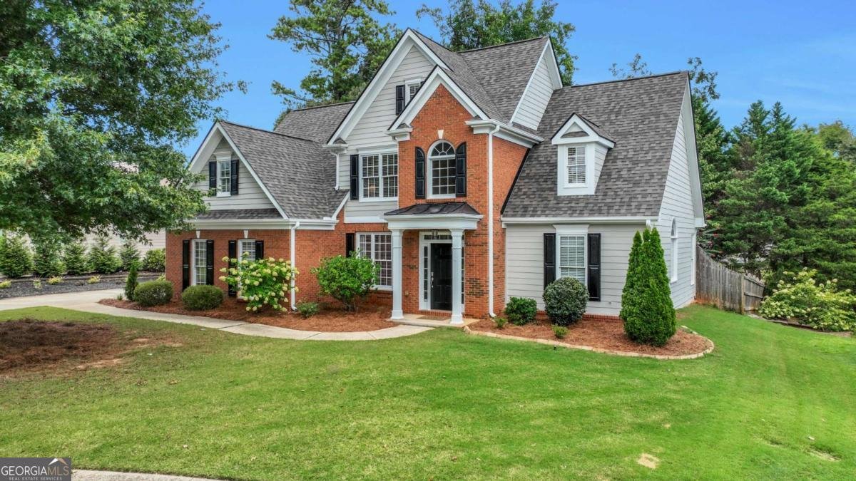 1025 Chippewa Oak Drive Dacula - main photo