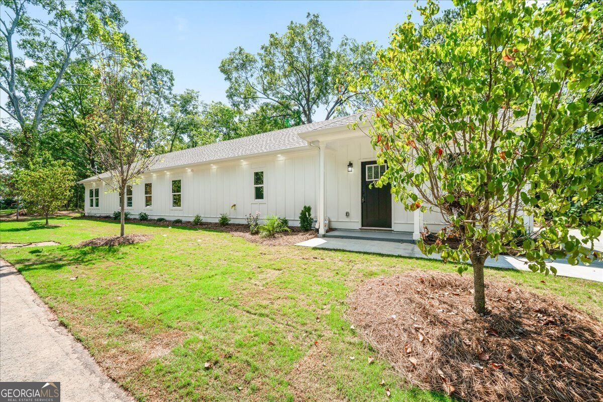 1212 Patricia Davis Drive Clarkston - main photo