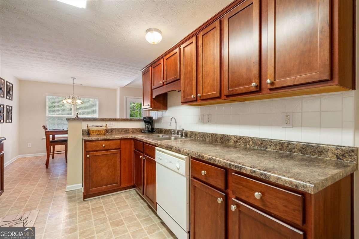 413 Tori Drive Winder - Photo 12
