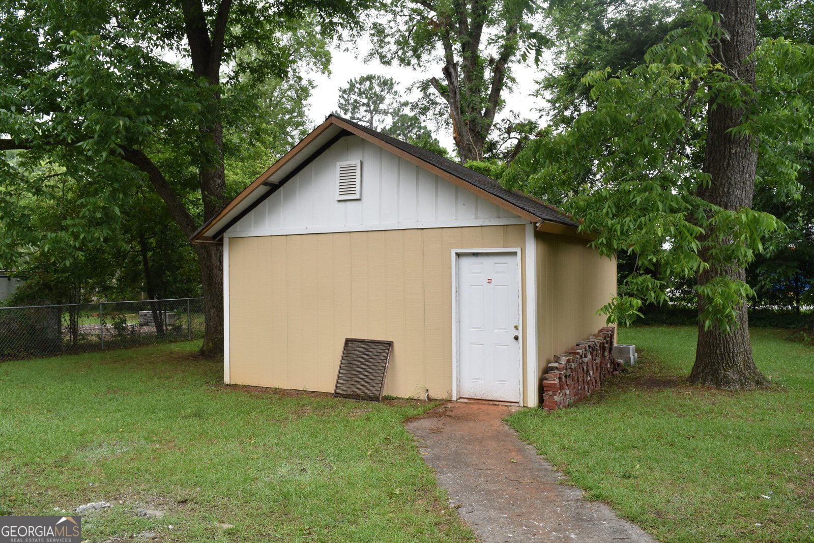 224 Oak Fort Valley - Photo 17