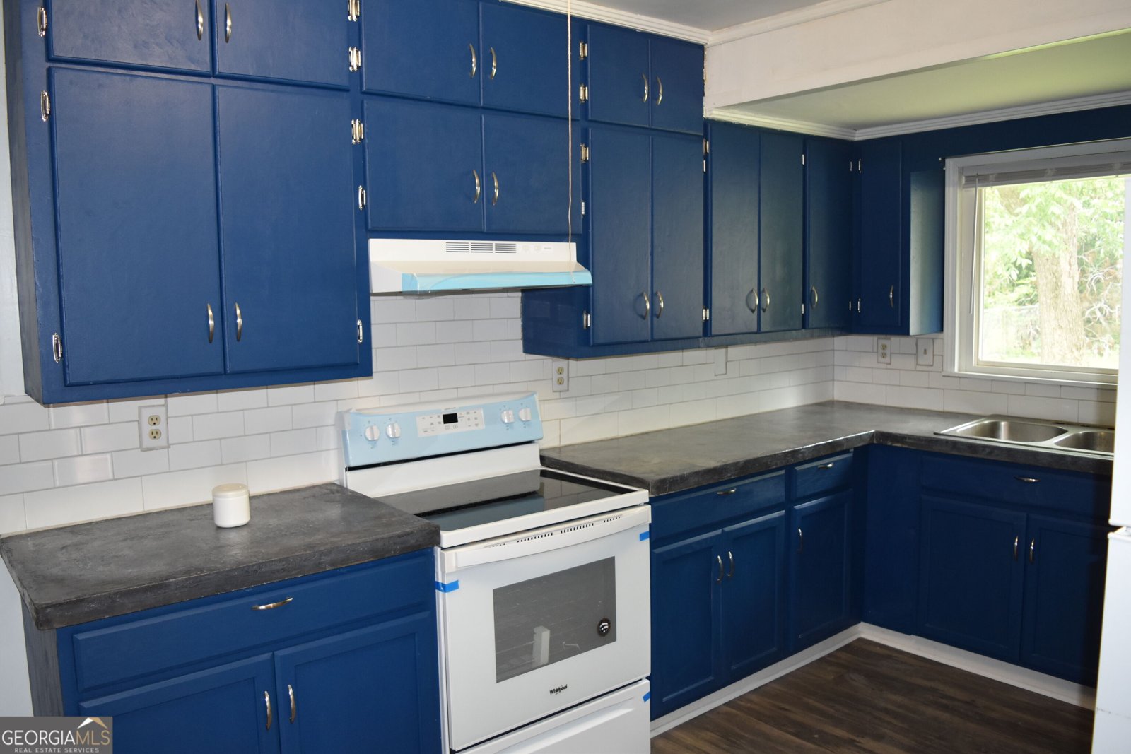 224 Oak Fort Valley - Photo 9