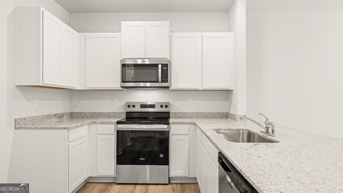 2025 Roseleigh Drive Douglasville - Photo 9