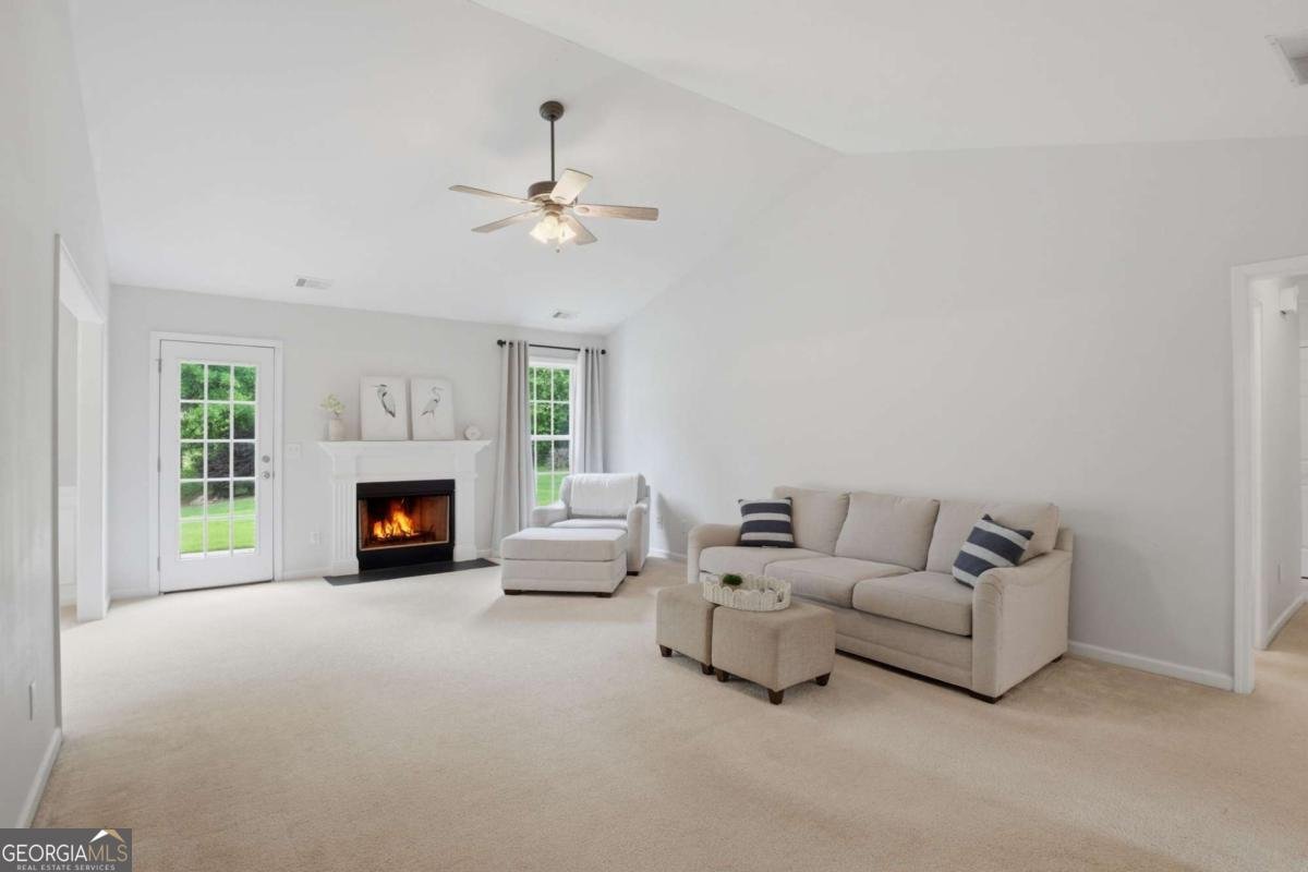 8790 Baycreek Ln Gainesville - Photo 6