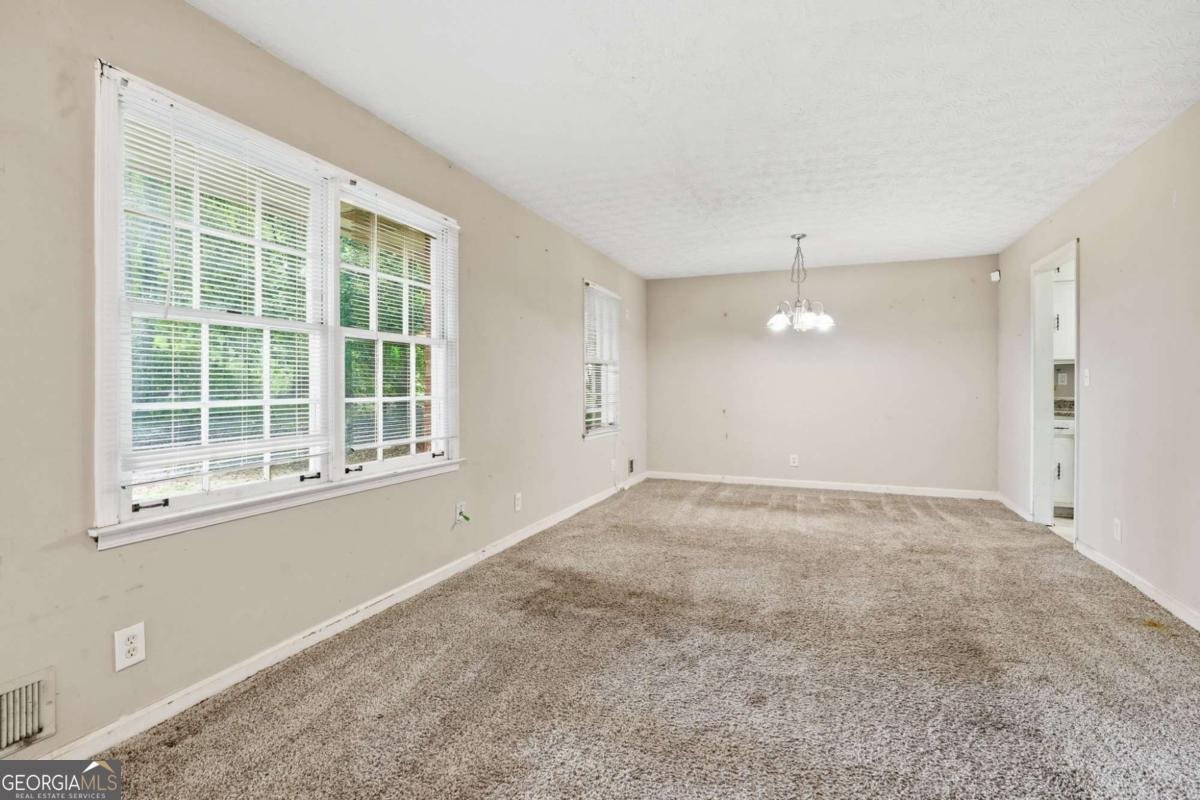 328 Fayette Villa Court Fayetteville - Photo 10