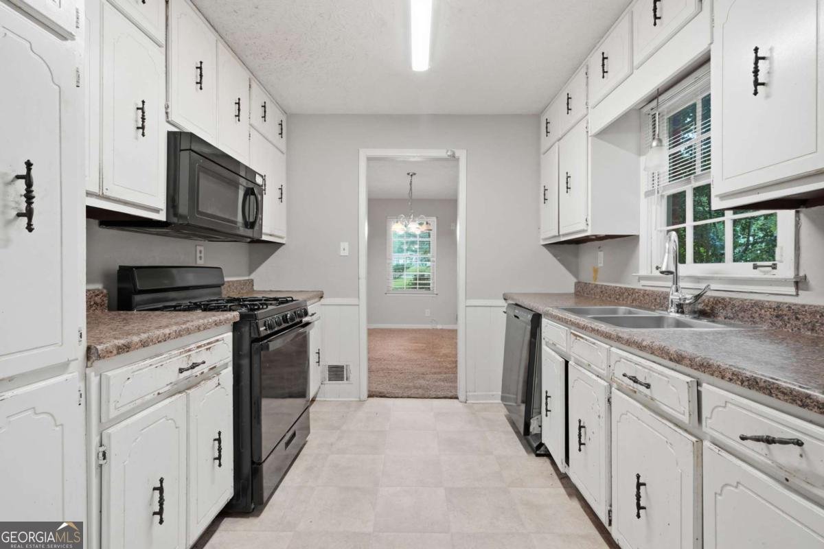 328 Fayette Villa Court Fayetteville - Photo 14
