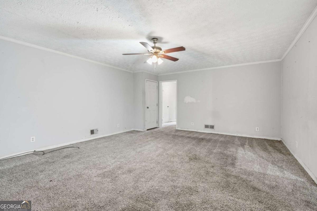 328 Fayette Villa Court Fayetteville - Photo 17
