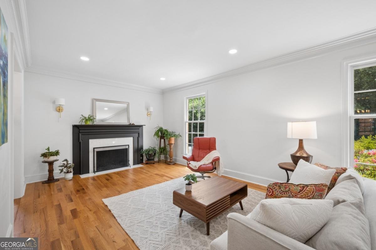 19 Lullwater Place Atlanta - Photo 8