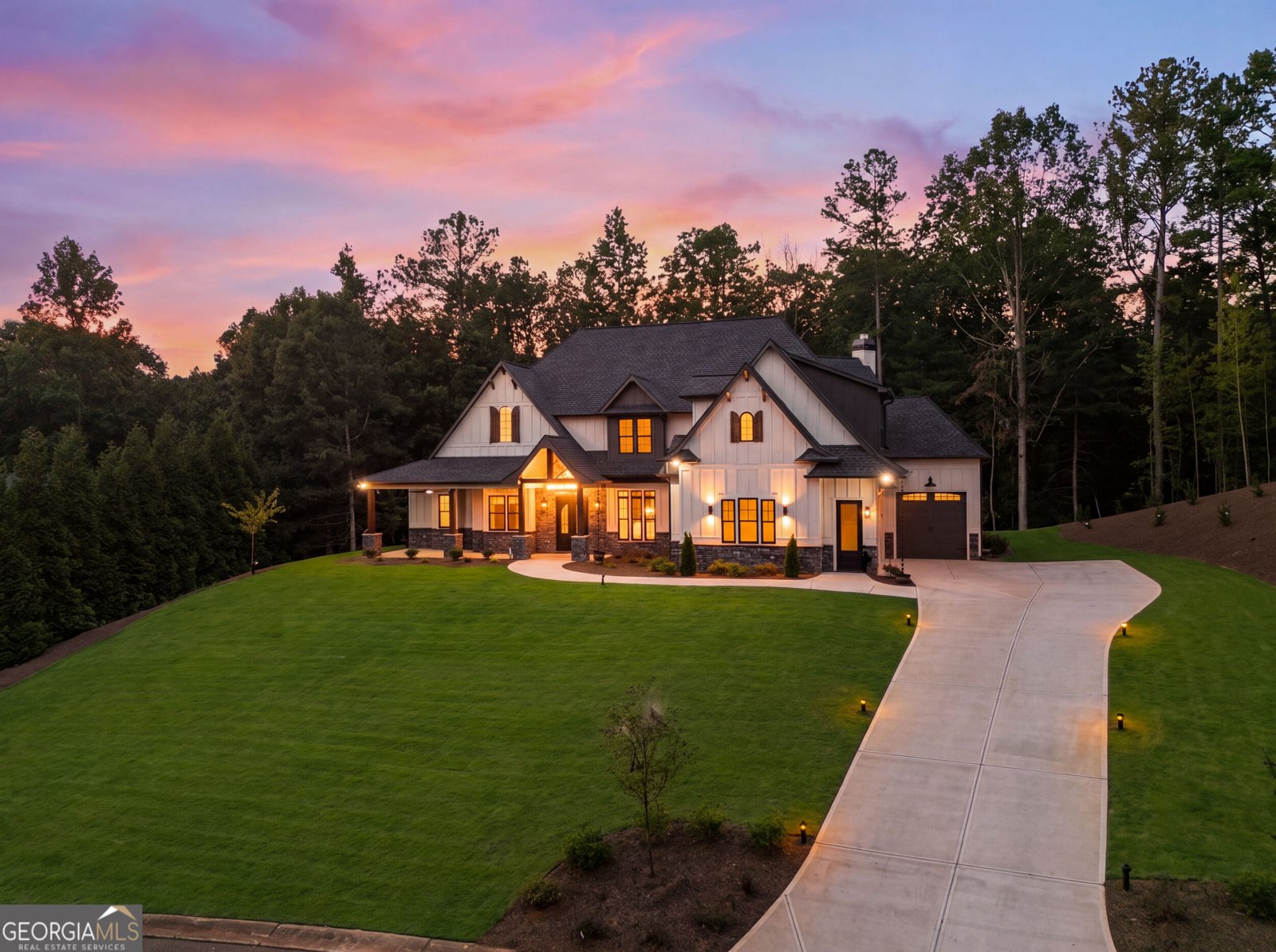 146 Lakeside Drive Dawsonville - main photo