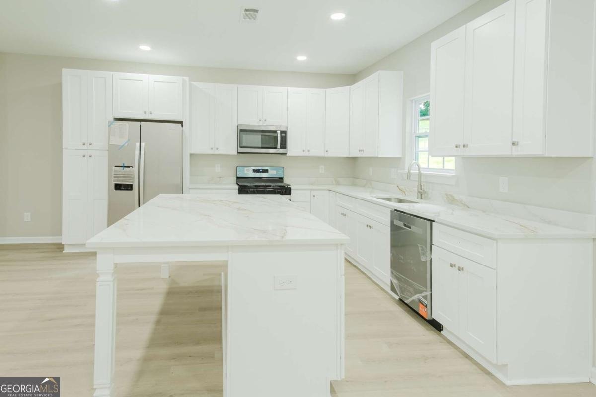 135 Harriette Drive Stockbridge - Photo 6