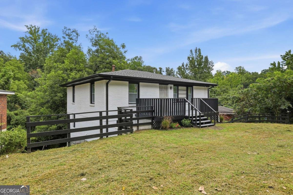 111 Victor Circle Atlanta - Photo 6