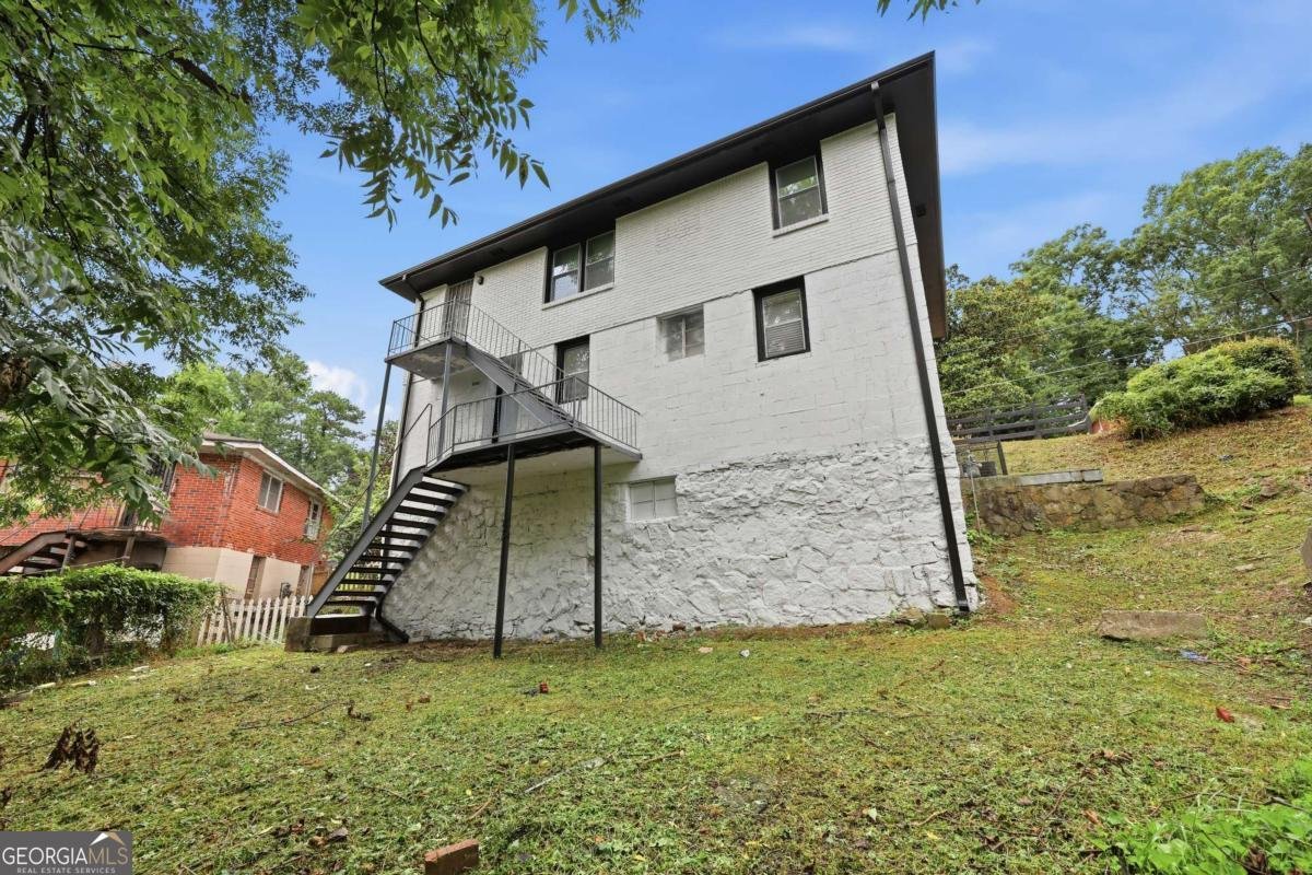 111 Victor Circle Atlanta - Photo 9