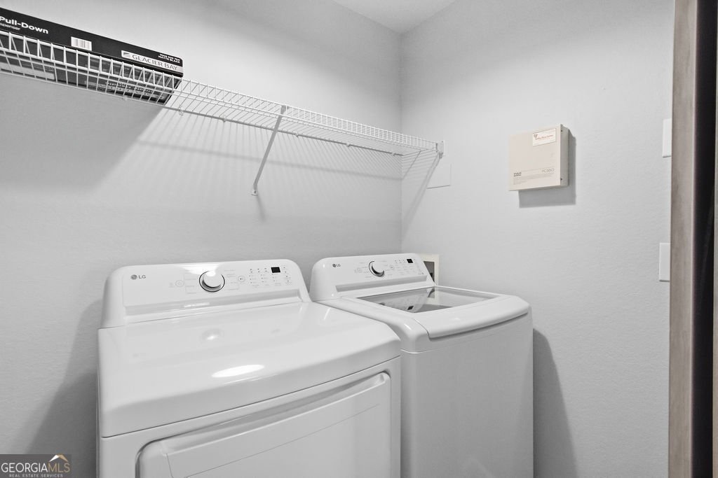 211 Avenue Athens - Photo 10