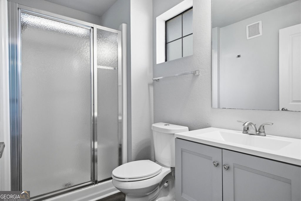 211 Avenue Athens - Photo 16