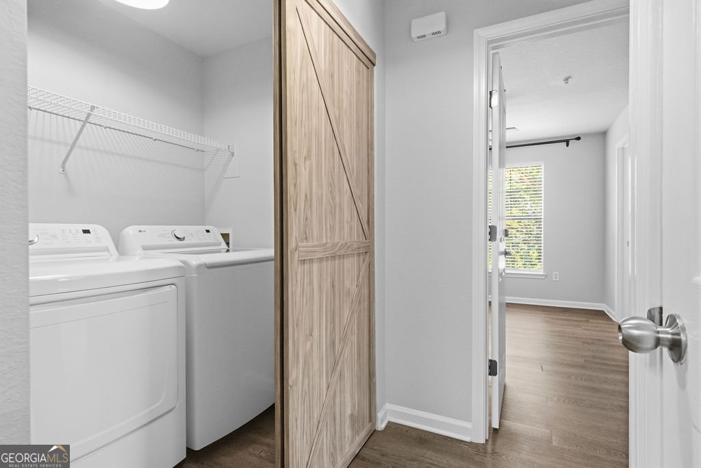 211 Avenue Athens - Photo 9