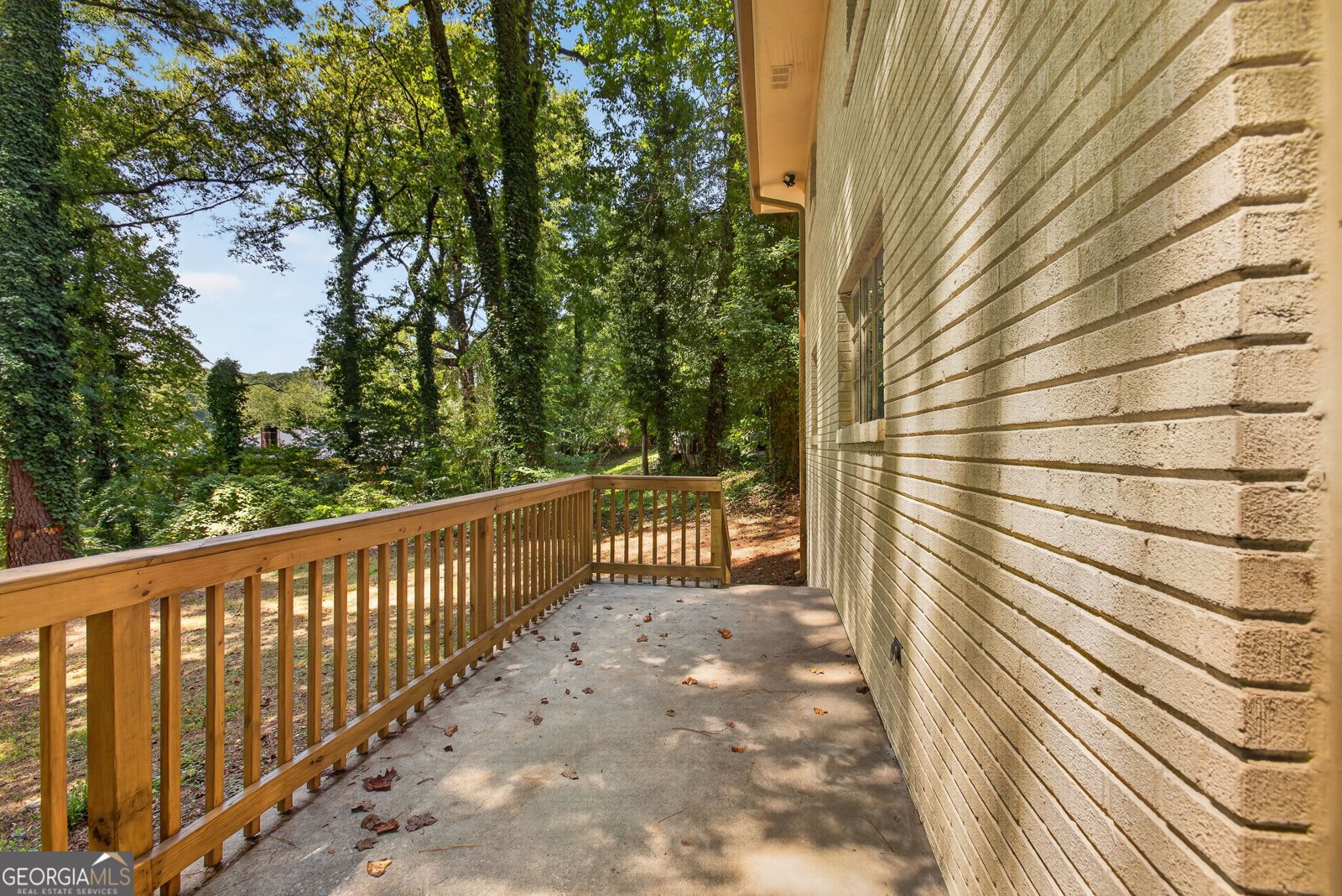 2418 Meadow Lark Drive East Point - Photo 11