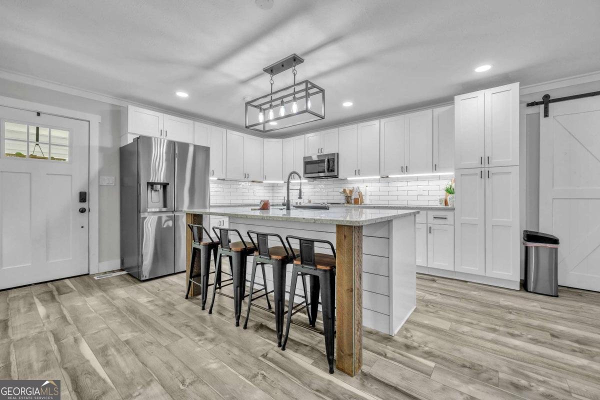 410 Coleman Drive Statham - Photo 8