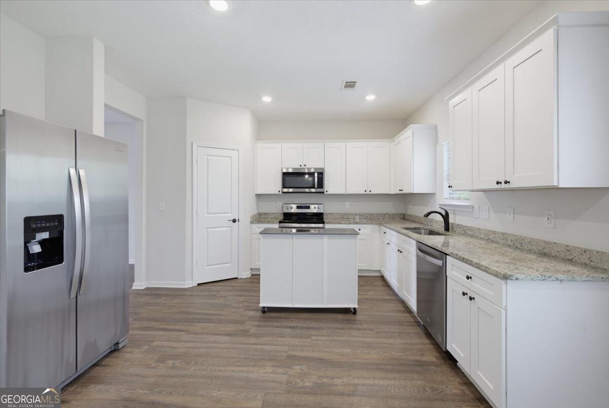 446 Samara Court Fairburn - Photo 11
